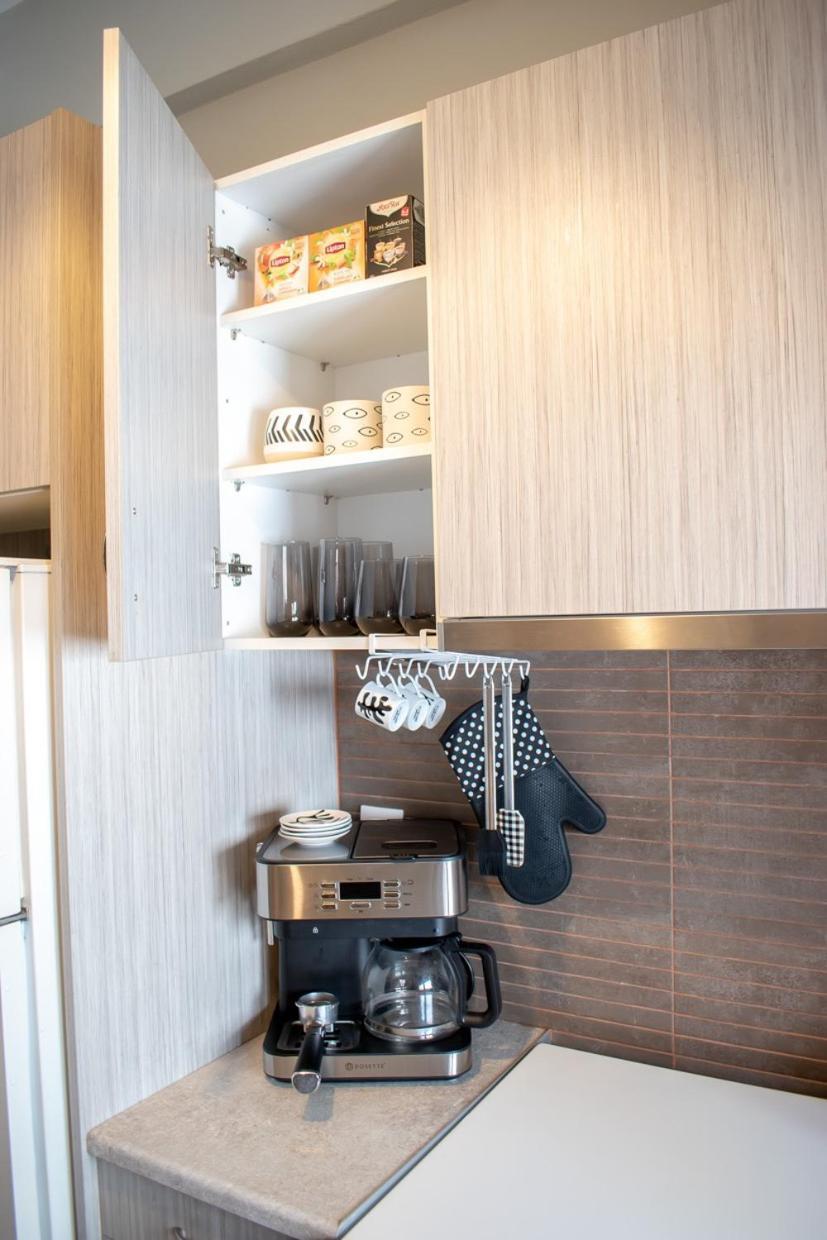 Apartment Vresthenis Atene Esterno foto